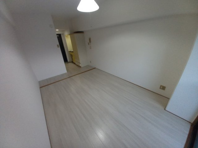 【居間・リビング】 | 丸矢ハイツ