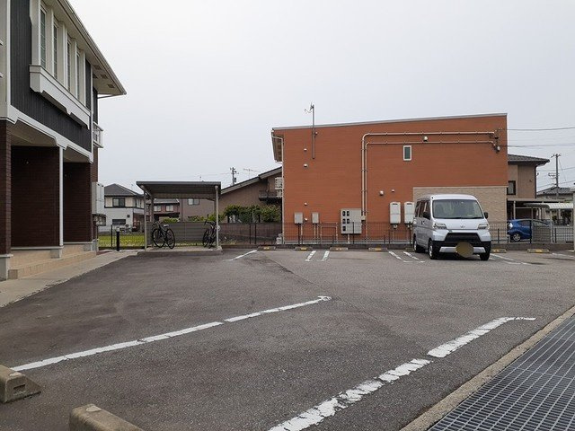 ミストの駐車場|駐車場です