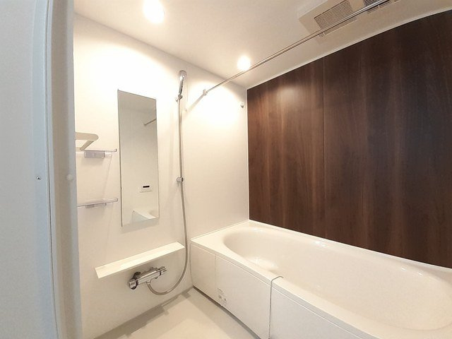 Ｉネット１０Ｂの浴室|落ち着いた空間のお風呂です