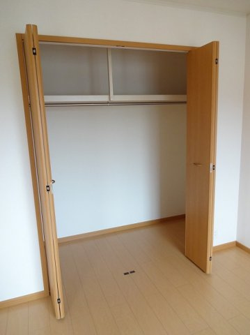 パルティールＡの収納