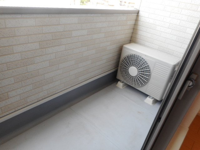 ラポール西庄のバルコニー