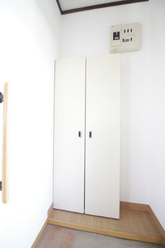 フォーサム・コガのその他