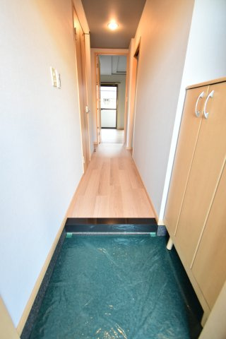 【玄関】 | パル新谷弐番館