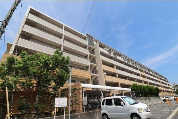 サンメゾンジェームス山サウスヒルズの外観