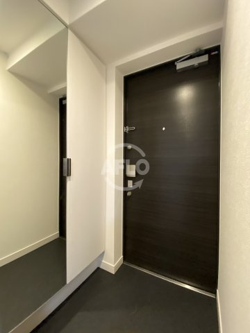 プレサンスOSAKA DOMECITYクロスティの玄関|プレサンスOSAKA DOMECITYクロスティ（プレサンスオオサカドームシティクロスティ）玄関