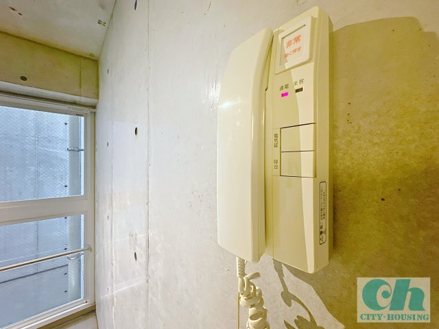 A・S ビル 206号室のセキュリティ