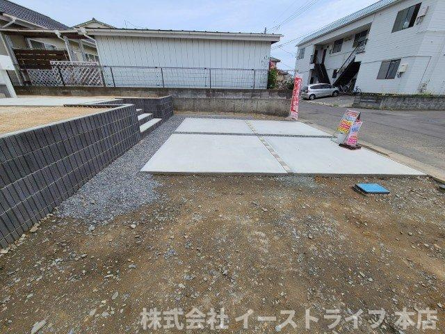 【新築戸建】　いわき市平東町第3　全2棟　長期優良住宅　【ラスト1棟】の駐車場|2号棟写真　カースペースです。3台の駐車が可能！！
