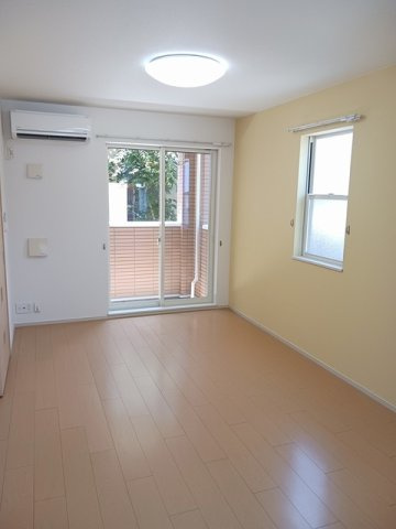 ハピネス　沼田の居間・リビング|おしゃれな居間です