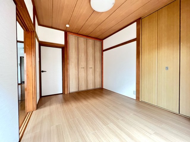 それいゆ一ツ橋弐番館の居間・リビング
