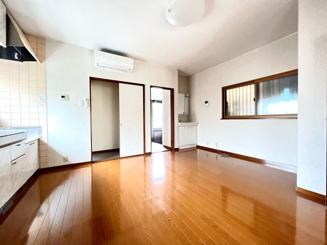 それいゆ一ツ橋弐番館の居間・リビング