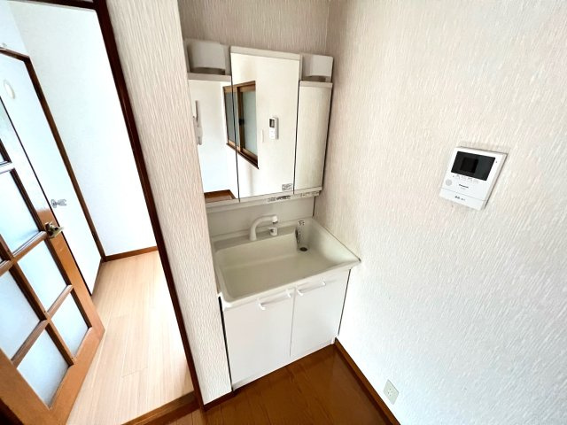 それいゆ一ツ橋弐番館の洗面所