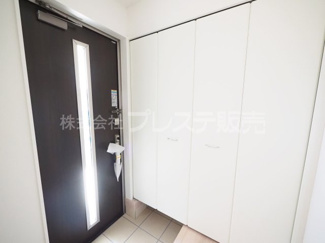 【玄関】 | 現地写真（玄関）電子ロック＆ディンプルキーを標準装備！