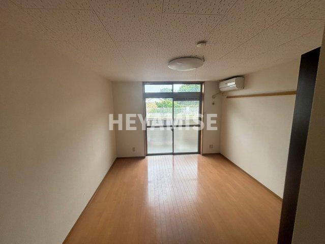 ルネス・ディアコートの居間・リビング|※室内画像は別号室のもの