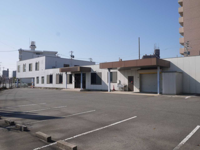 三河安城町貸事務所・倉庫の外観