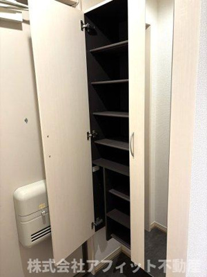 【玄関】 | フェリーチェ B棟 | シューズボックス