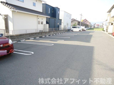 【駐車場】 | フェリーチェ B棟