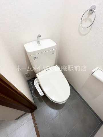 東大阪市中鴻池町３丁目のアパートのトイレ