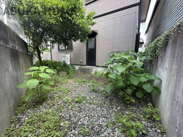 境木町 戸建ての庭|ガーデニングや家庭菜園も楽しめそうな庭付きです。
