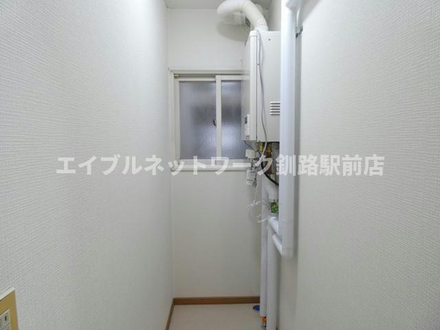 川端町6-24貸家の洗面所