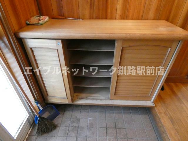 川端町6-24貸家の収納