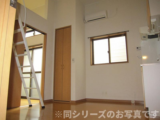 【居間・リビング】 | レインボーパレス唐人町　★プライスホームなら仲介手数料が0円です！★