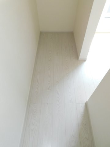 名古屋市北区北久手町の新築一戸建の収納|◇ウォークインクローゼット◇　　家族の洋服や大きな荷物も片付く大容量収納！