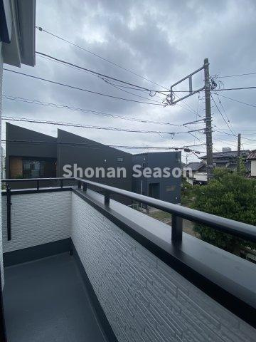 【洋室】 | 全室収納付きで、増えがちな学習用具・衣類や季節家電なども各部屋に収納でき便利ですよ。