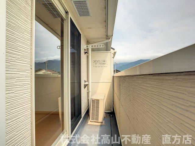 ヴィラ宮ノ前　参番館のバルコニー