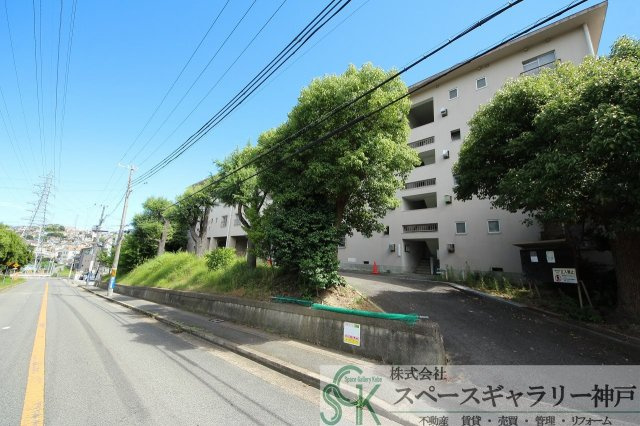 西舞子厚生年金住宅2号棟の外観パース