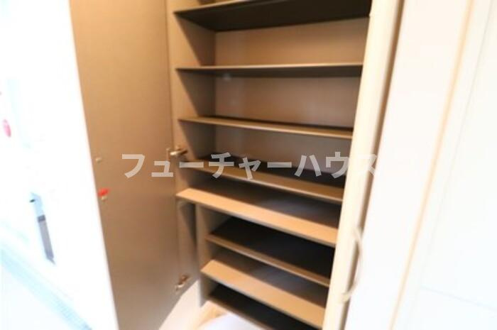 コスモパーク　Ｂの玄関