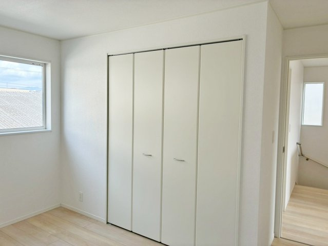 【洋室】 | 沼津市沢田町第1 新築建売分譲住宅 土地＋建物 TW05840 | 沼津市沢田町2号棟　洋室6.5帖 ※令和8年3月2日撮影写真