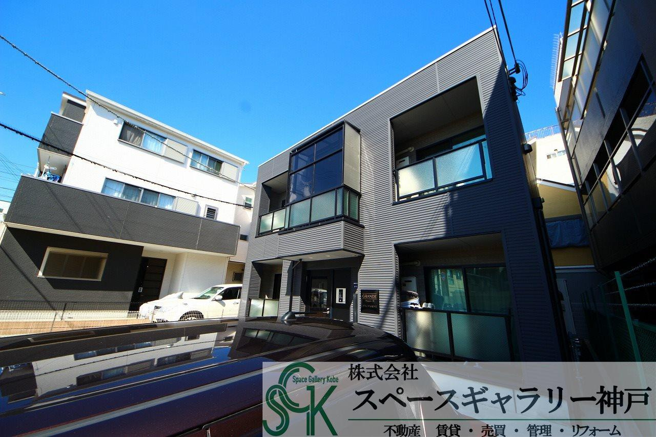 グランデ石屋川Ⅲの外観