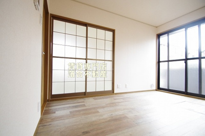 【居間・リビング】 | チャコールハイツA棟 | 落ち着いたリビング♪