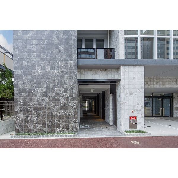 住吉神南プレイスのエントランス