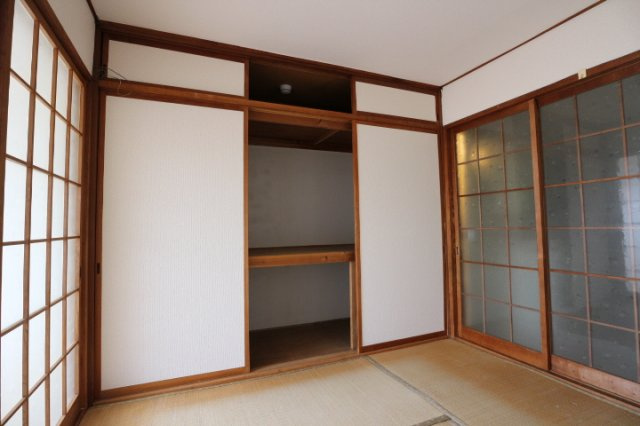 垂水ハイツの収納