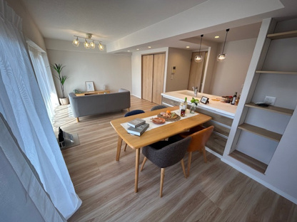 【居間・リビング】ダイアパレス温品 