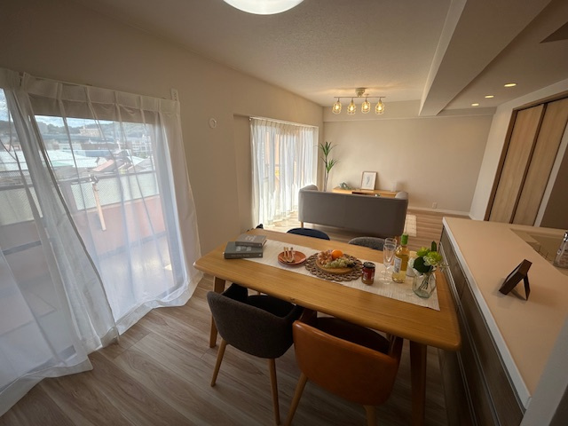 【居間・リビング】ダイアパレス温品 