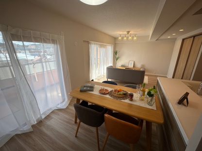 【居間・リビング】ダイアパレス温品 