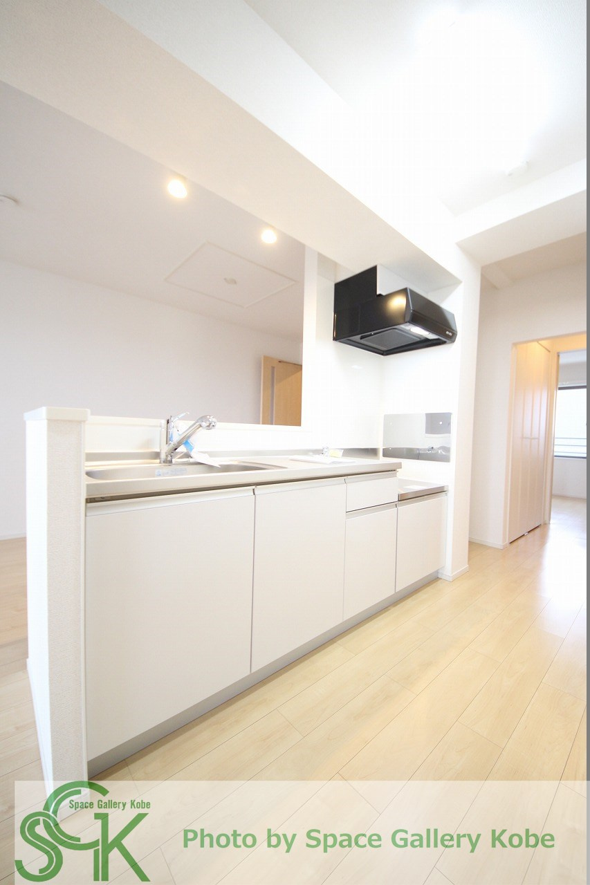 アメニティ　コートⅠのキッチン|※お部屋により仕様が異なる場合があります※