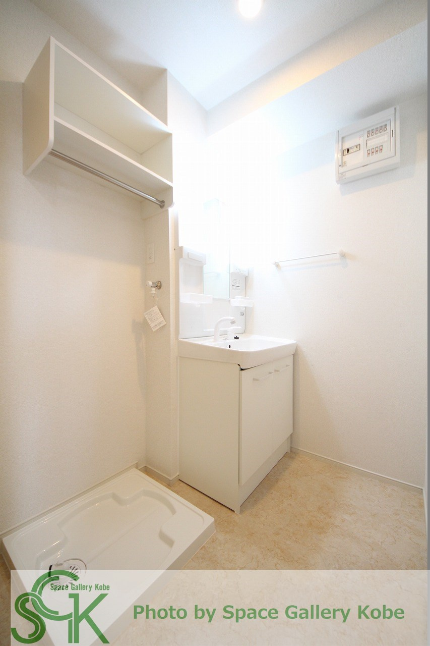 アメニティ　コートⅠの洗面所|※お部屋により仕様が異なる場合があります※