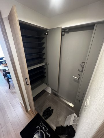 【玄関】ガーデンプラザ新検見川４番館 