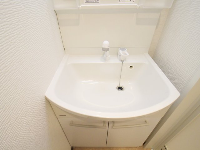 グランパシフィック今宮の洗面所|使いやすい洗面所です