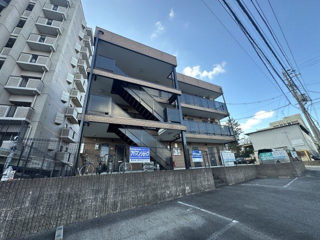 アンプルール フェール 加藤の外観