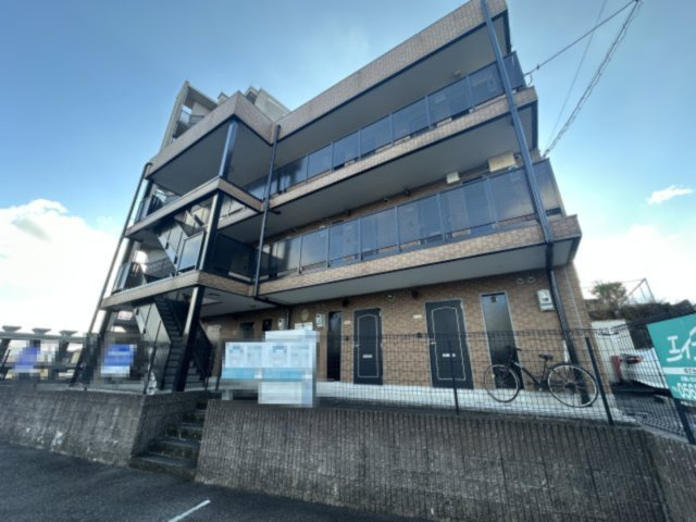 アンプルール フェール 加藤の外観