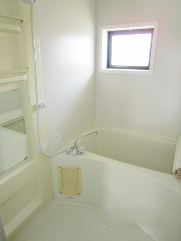 ラ・セジュール Ｂの浴室