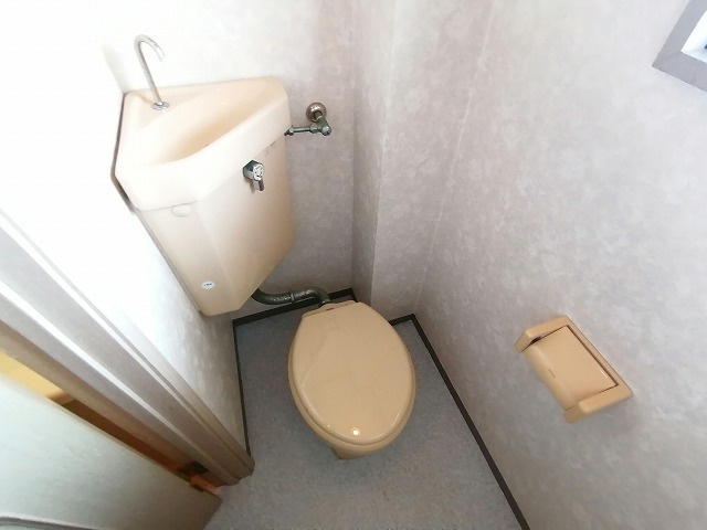 神戸市須磨区平田町５丁目の賃貸マンションのトイレ|トイレ