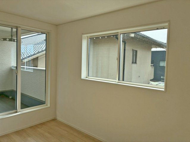 【洋室】 | 沼津市沢田町第1 新築建売分譲住宅 土地＋建物 TW05840 | 沼津市沢田町3号棟　洋室6帖 ※令和8年3月2日撮影写真