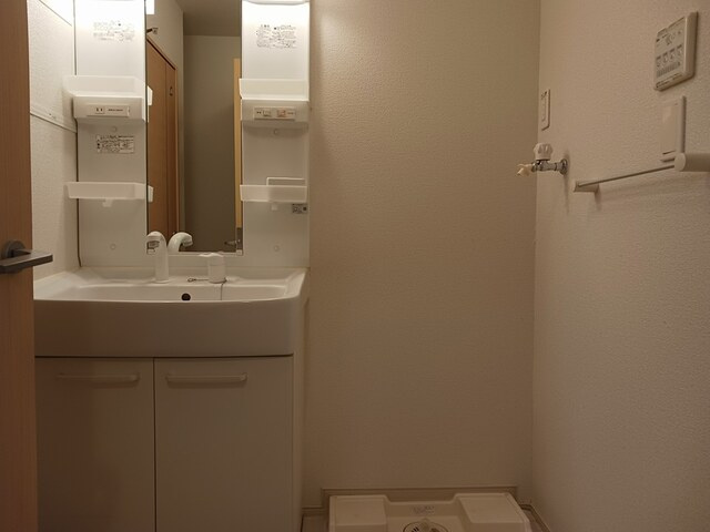 テゾ－ロの洗面所