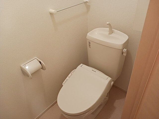 テゾ－ロのトイレ