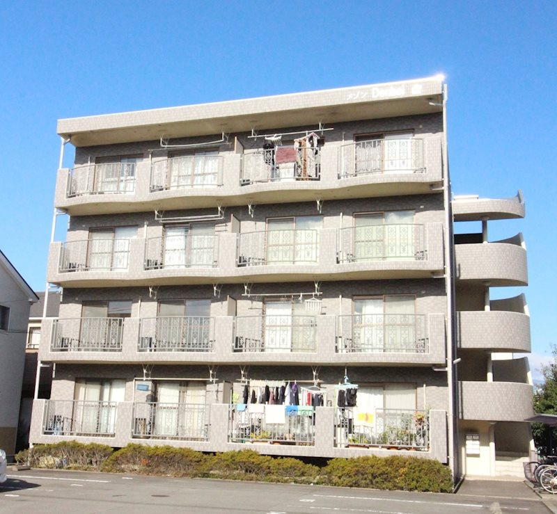 メゾンＤｅｎｂｅｉ　αの外観